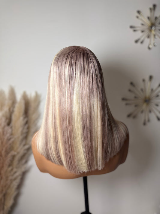 Ivory Frost Bob ❄️